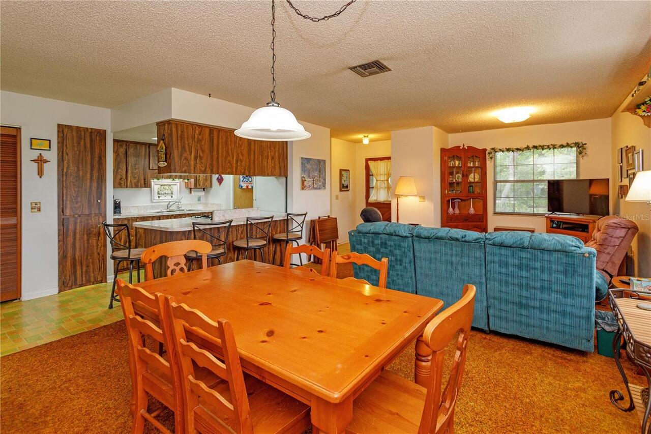 Listing Photo 8