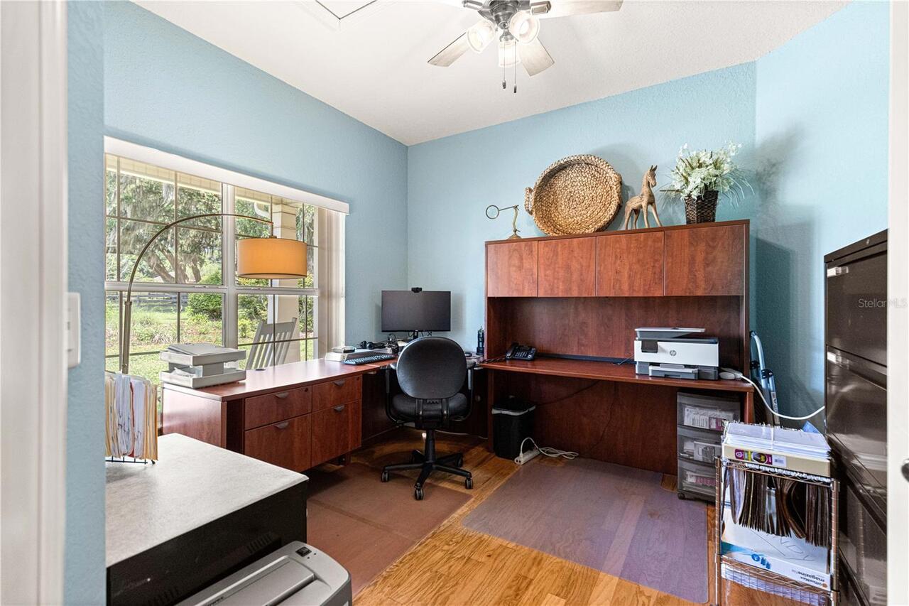 Listing Photo 8