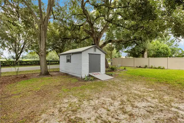 Listing Photo 32