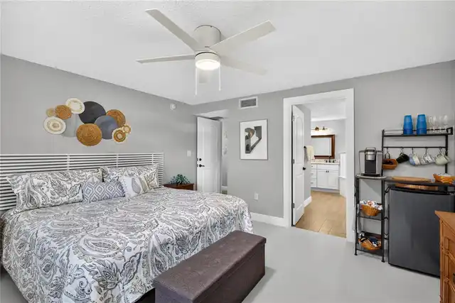 Listing Photo 20