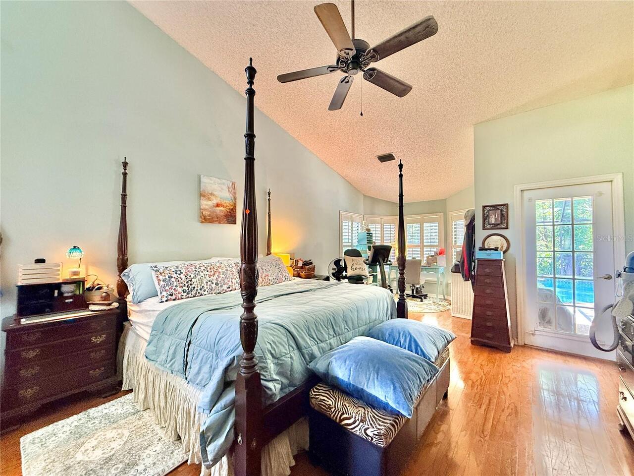 Listing Photo 17
