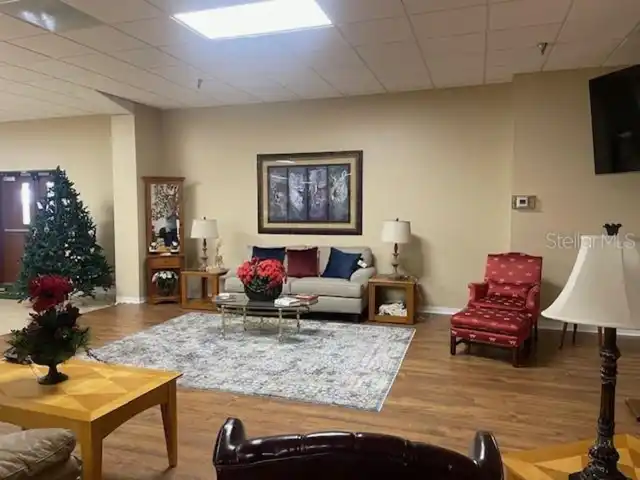 Listing Photo 34