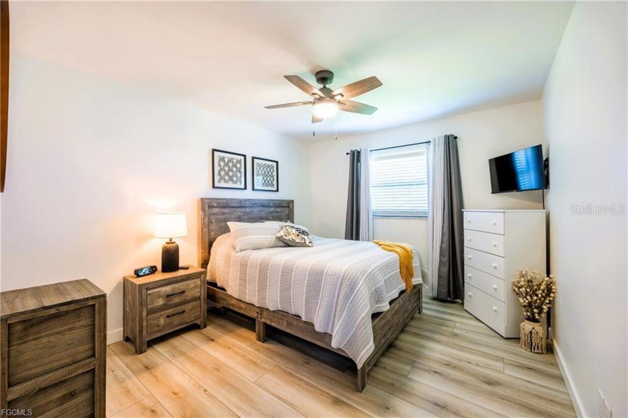 Listing Photo 17