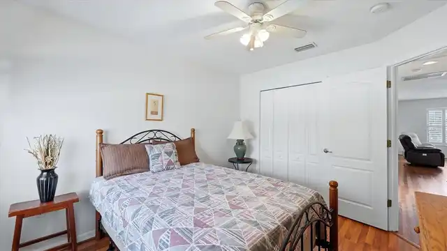 Listing Photo 23