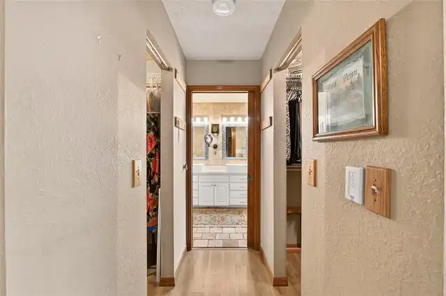Listing Photo 16