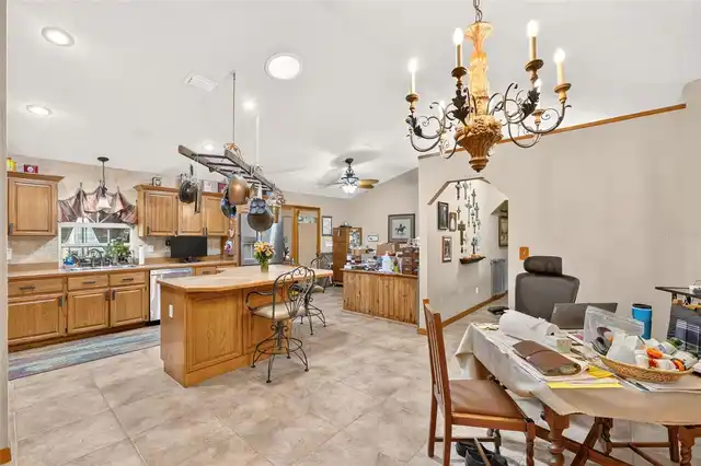 Listing Photo 32