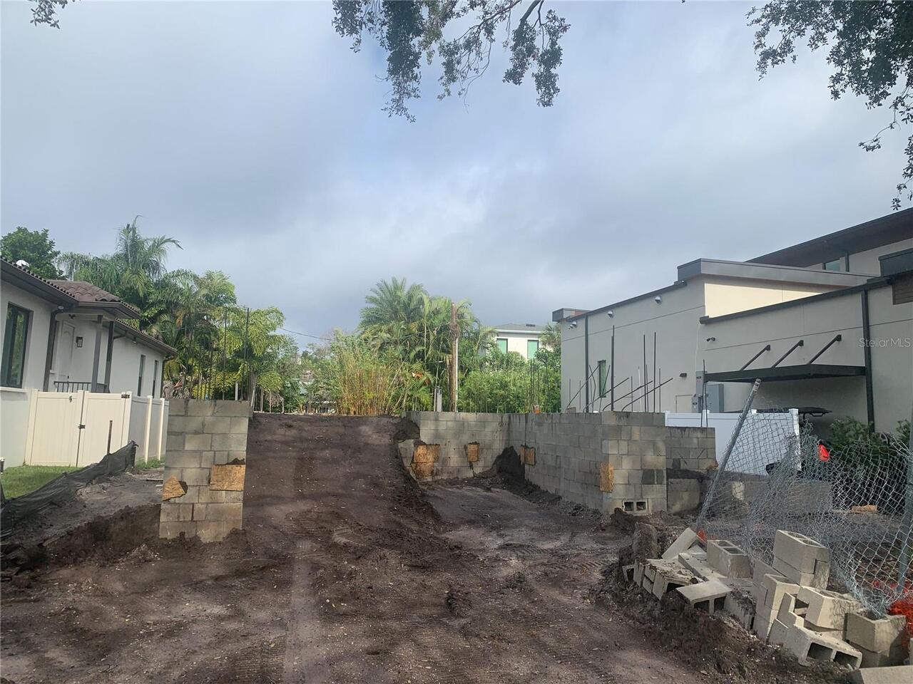 Listing Photo 16
