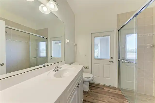 Listing Photo 37