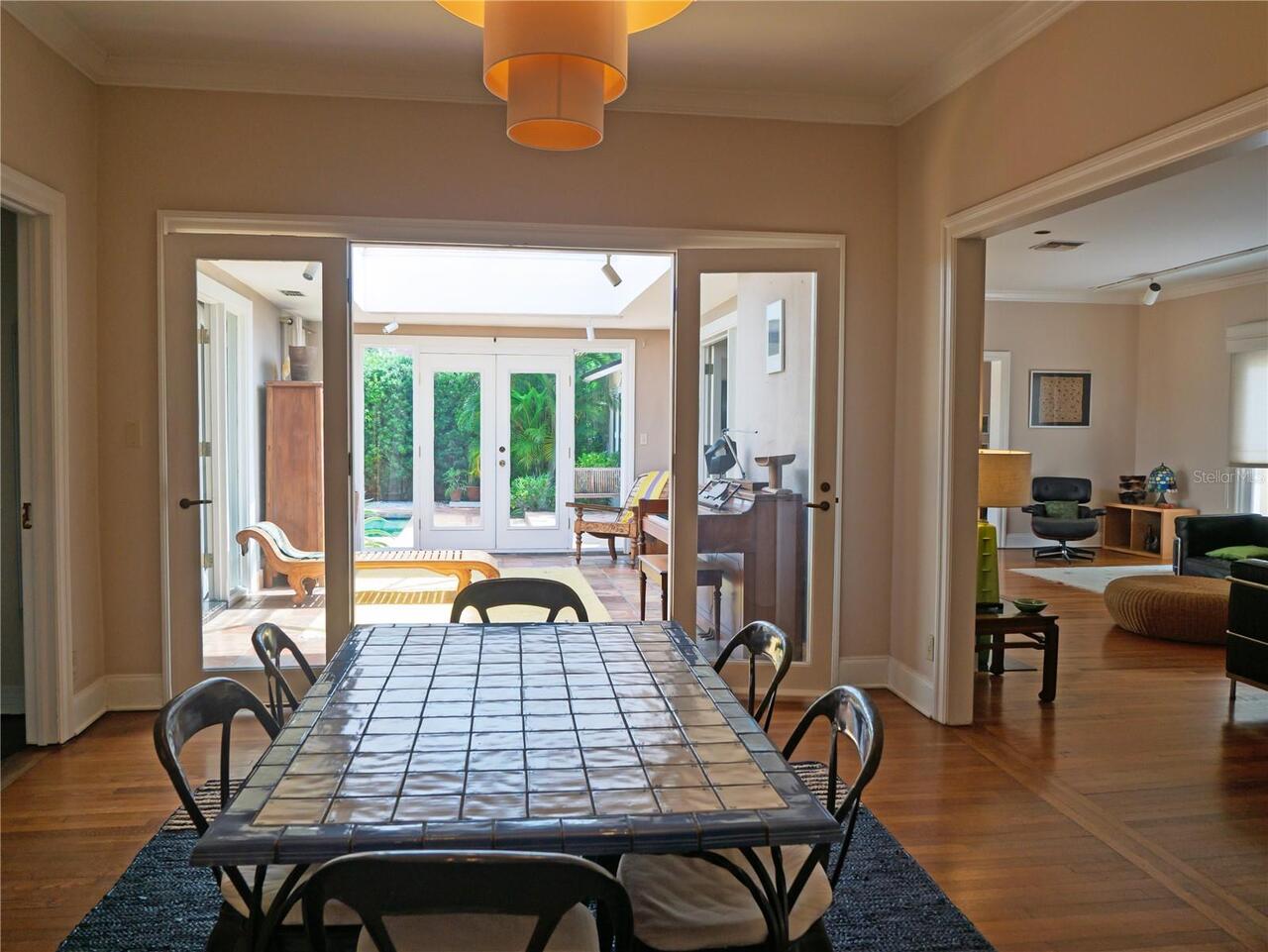 Listing Photo 14