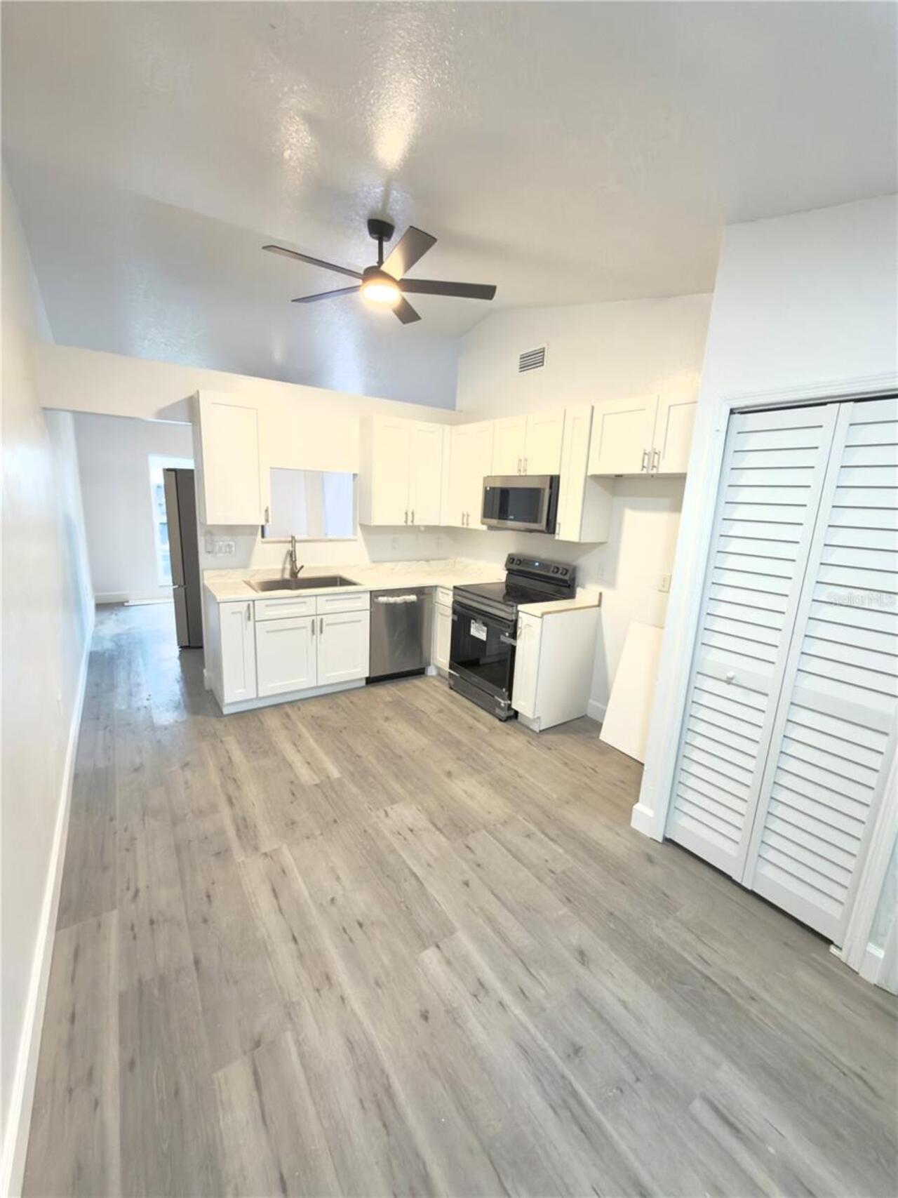 2BR, Residential Lease, 2BA, $1,900
Read More