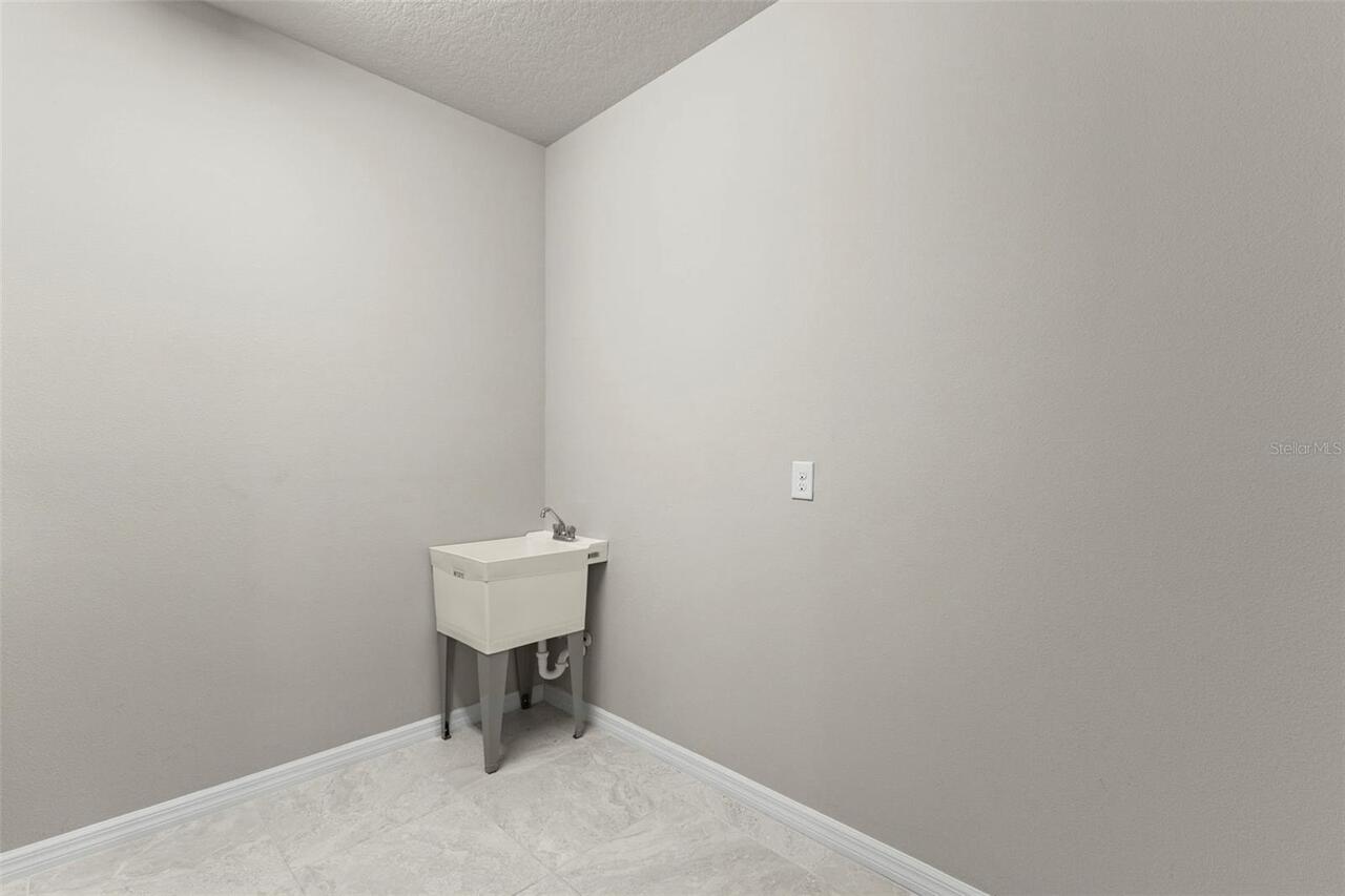 Listing Photo 42