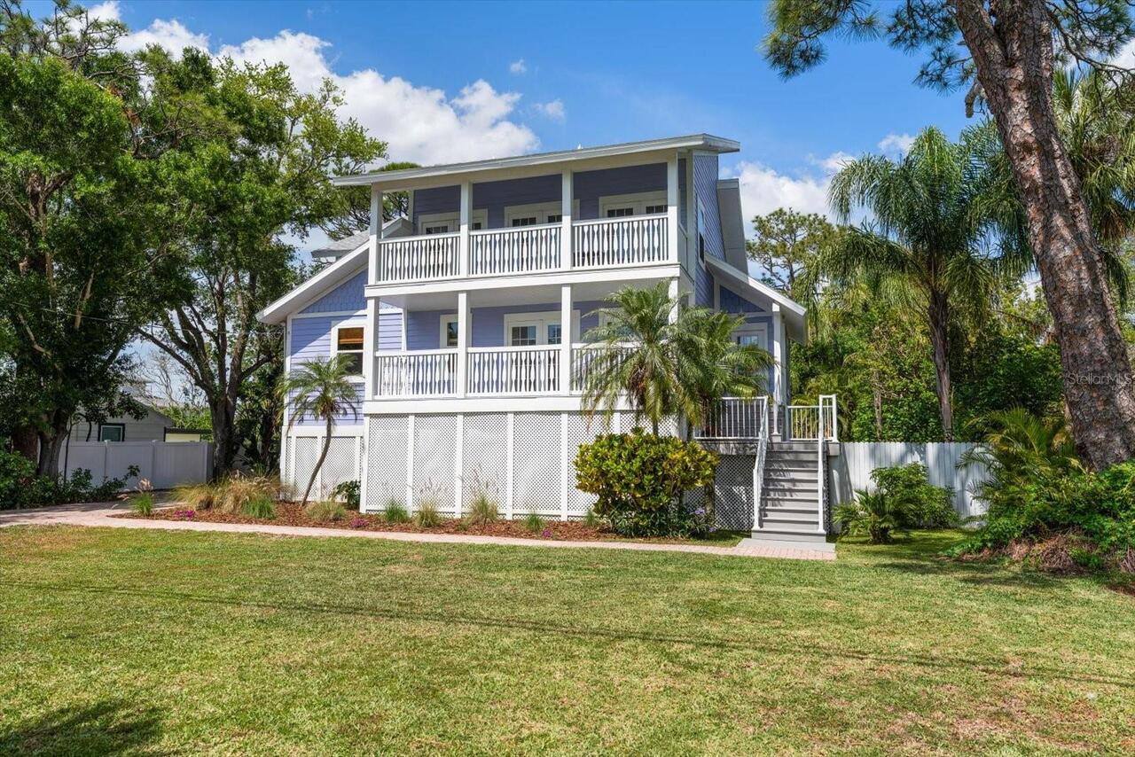 Palm Harbor Real Estate