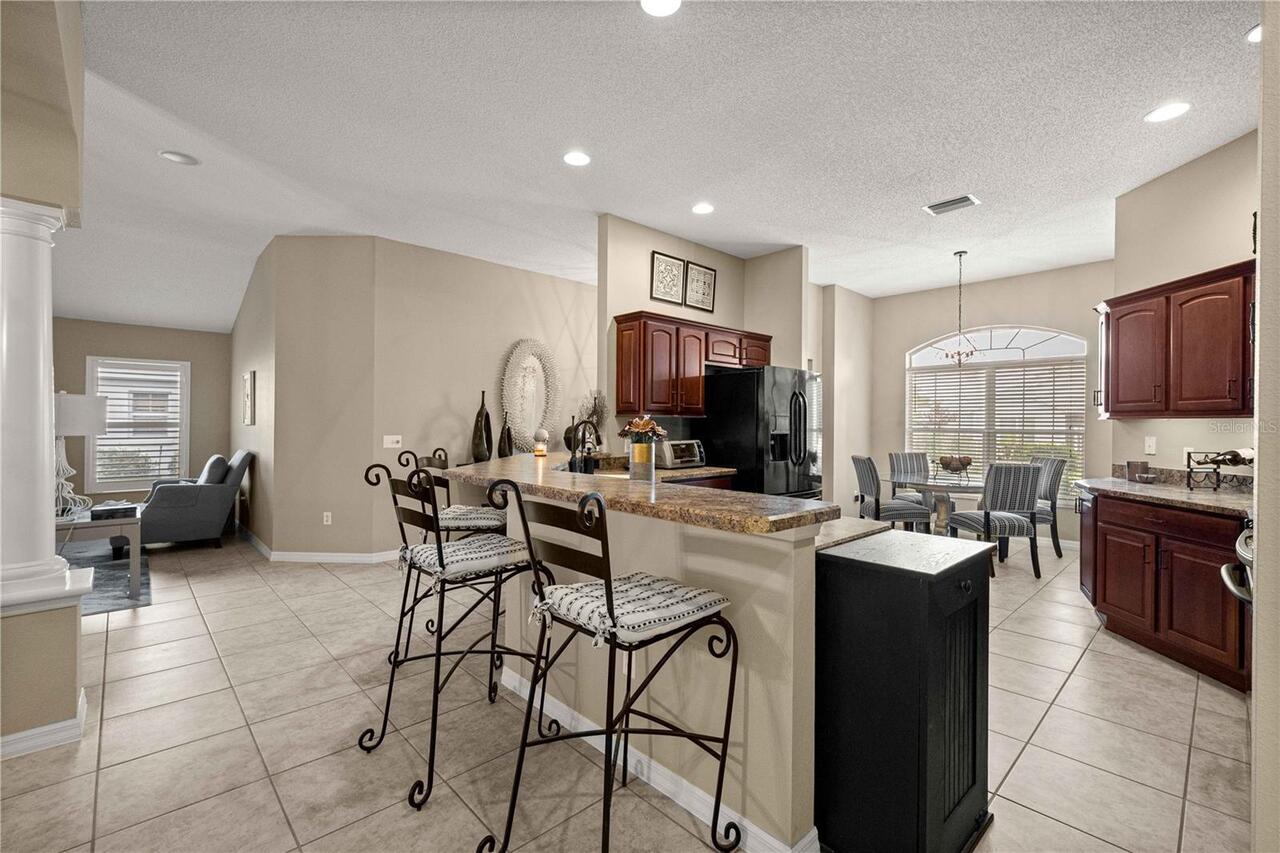 Listing Photo 18