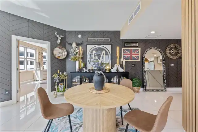 Listing Photo 11