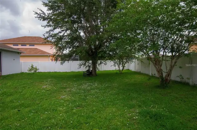 Listing Photo 19