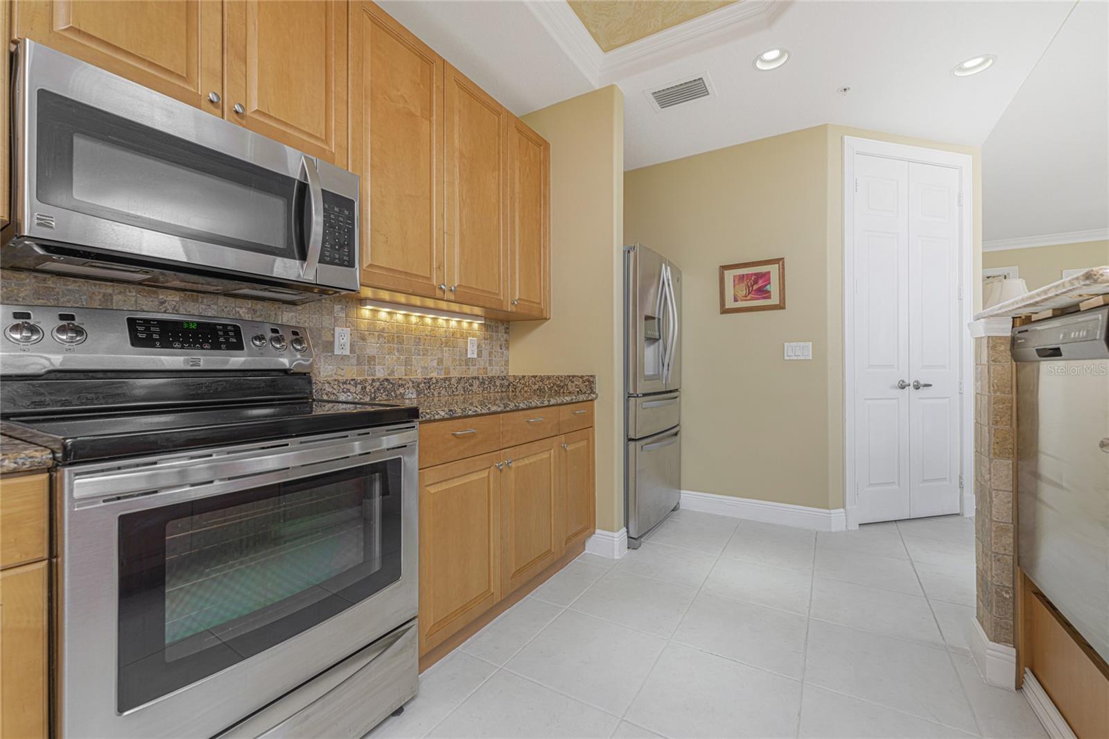 Listing Photo 14