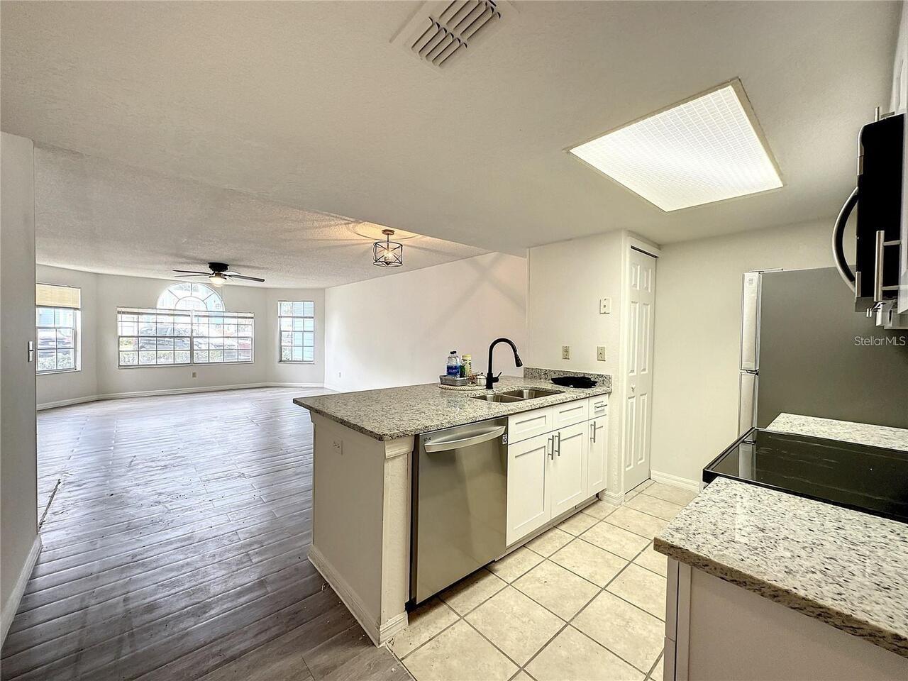 Listing Photo 7