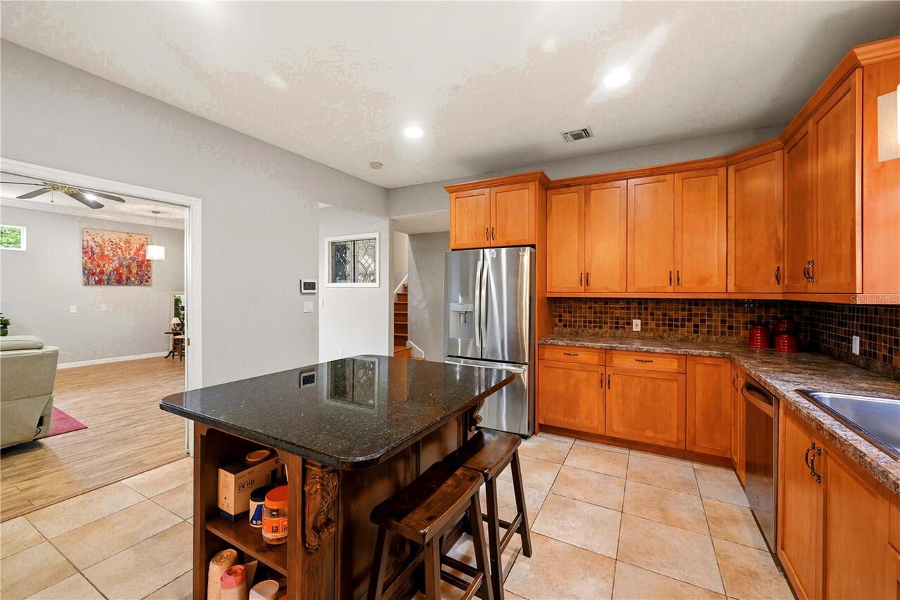Listing Photo 7