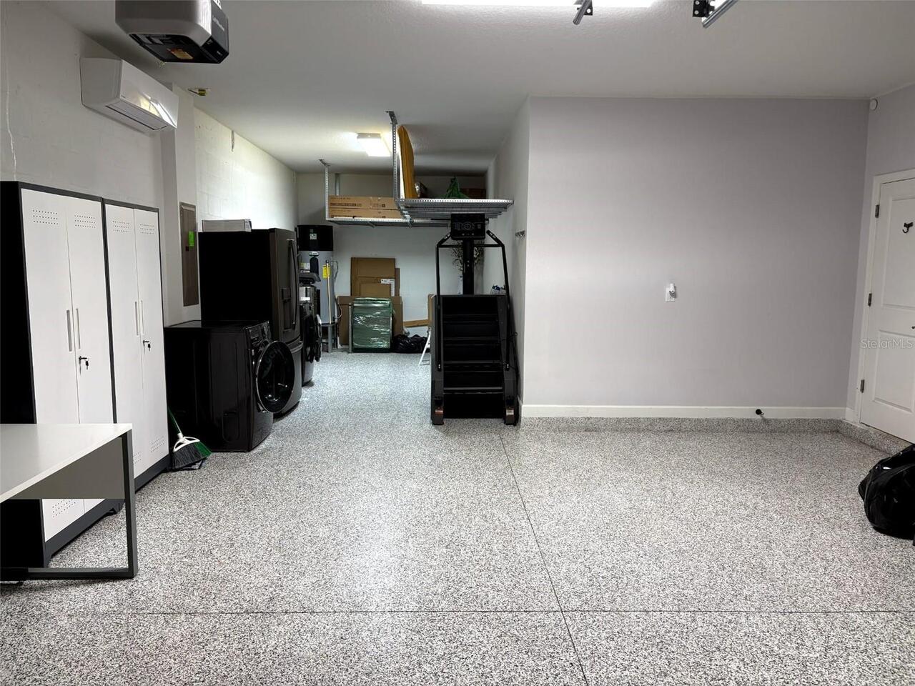 Listing Photo 14