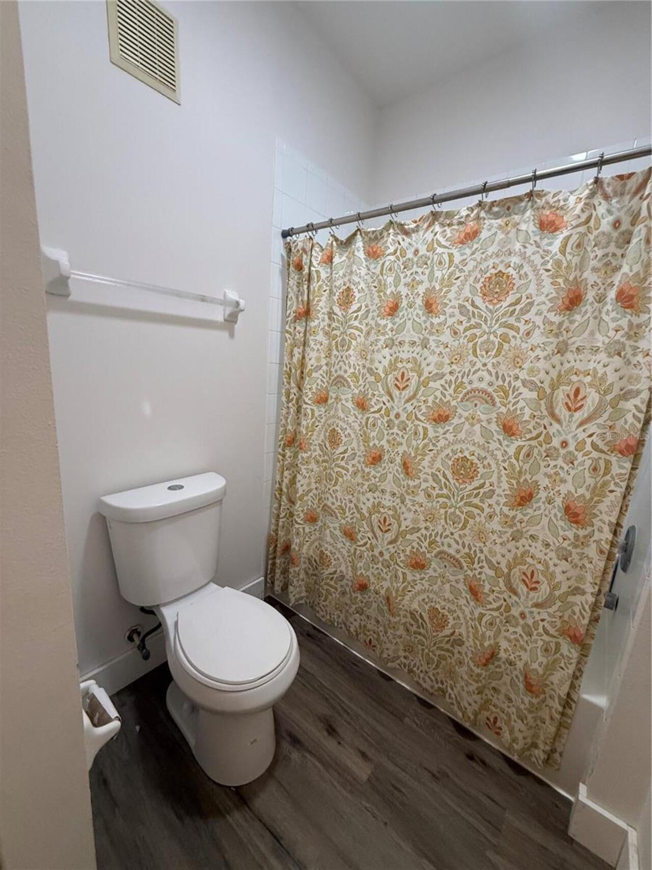 Listing Photo 24