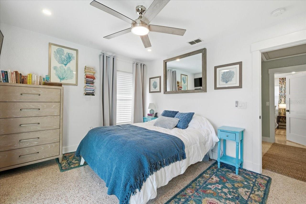 Listing Photo 33
