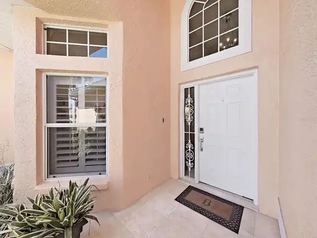 Listing Photo 7