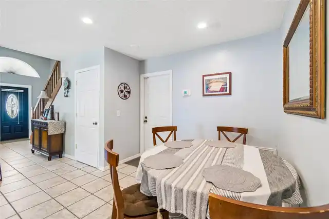 Listing Photo 9