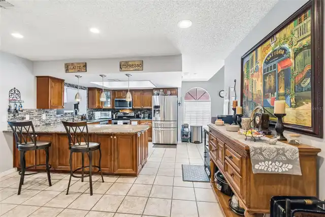 Listing Photo 10
