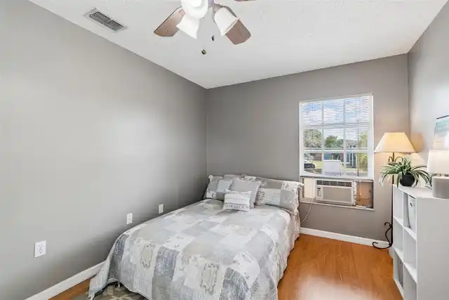 Listing Photo 23