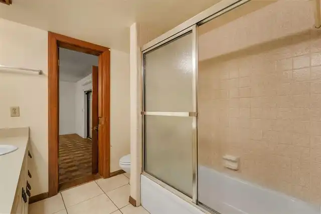 Listing Photo 21
