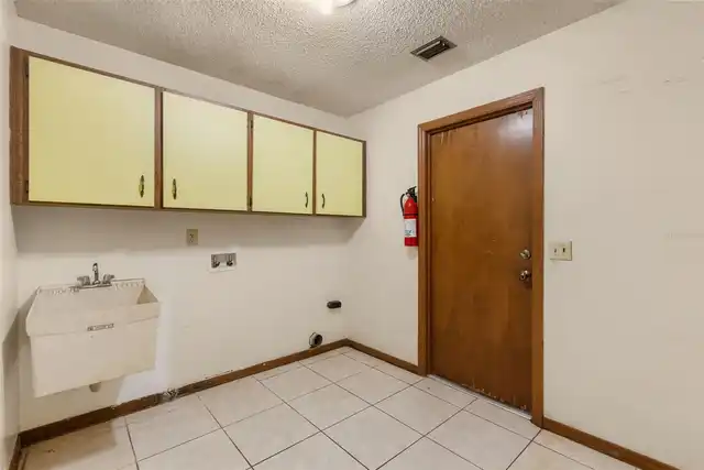 Listing Photo 34