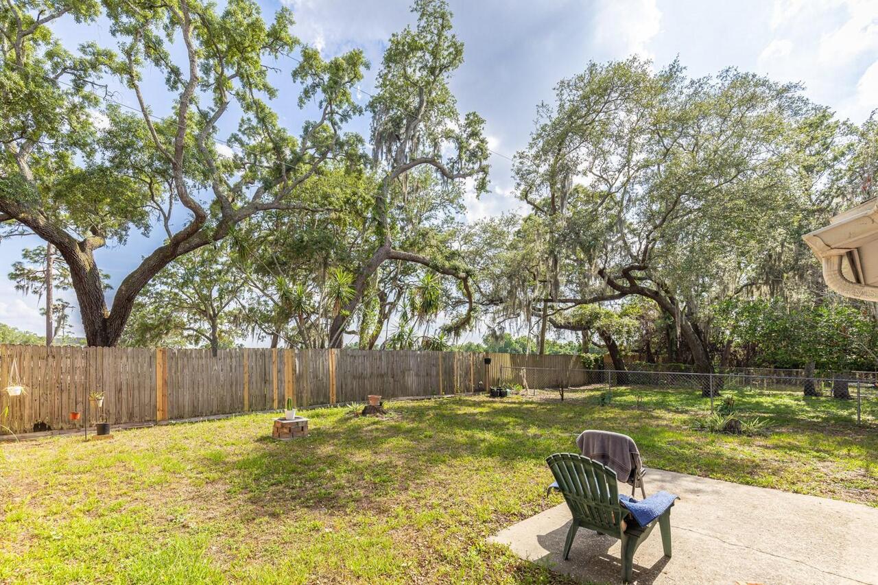 Listing Photo 17