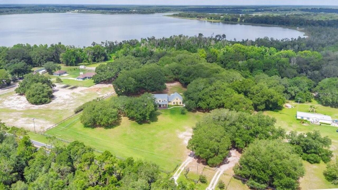 Listing Photo 38