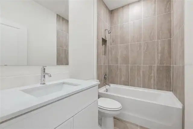 Listing Photo 7