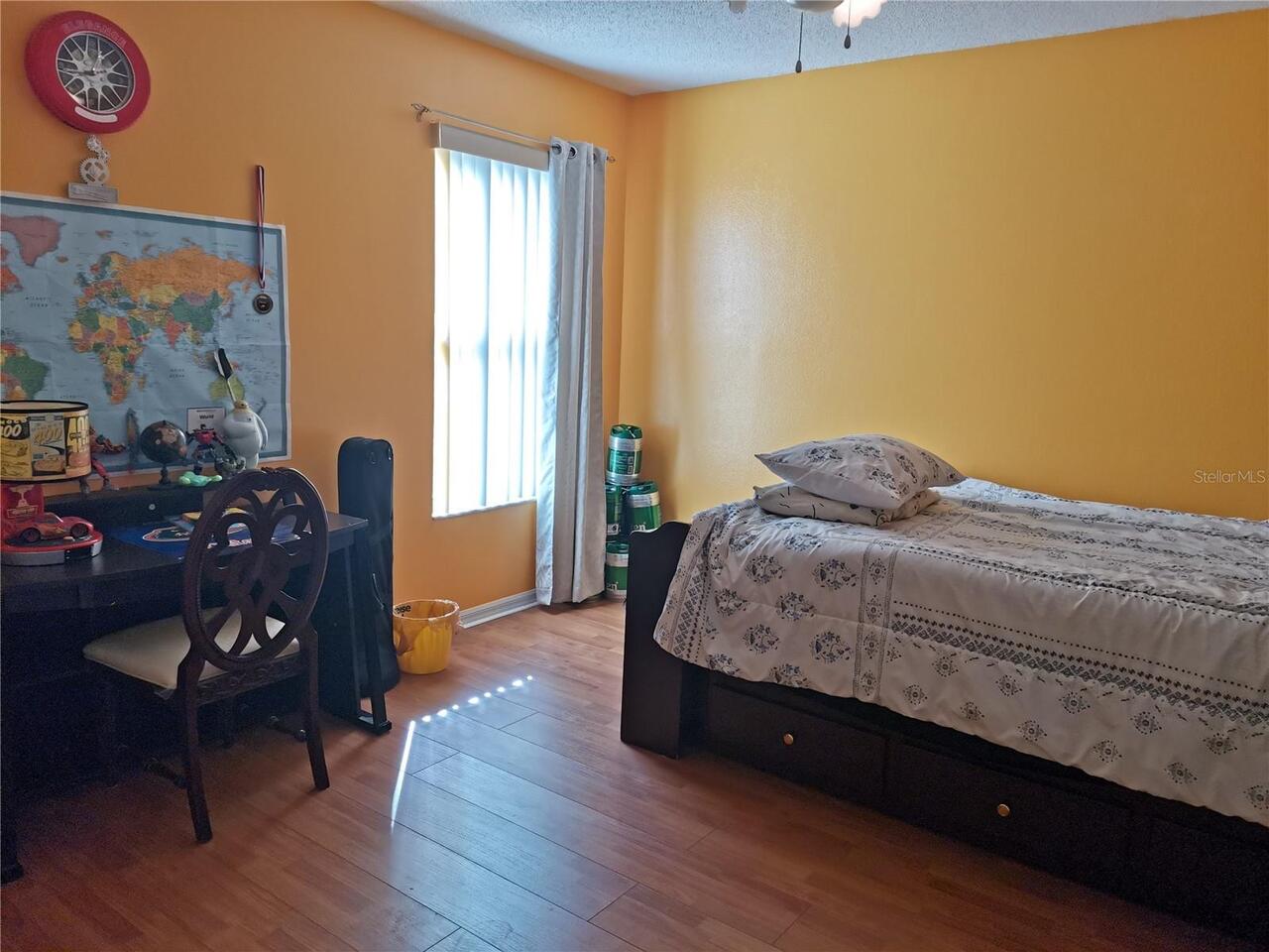 Listing Photo 10