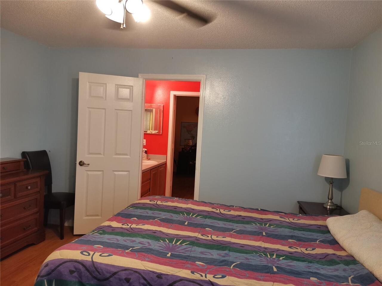 Listing Photo 14