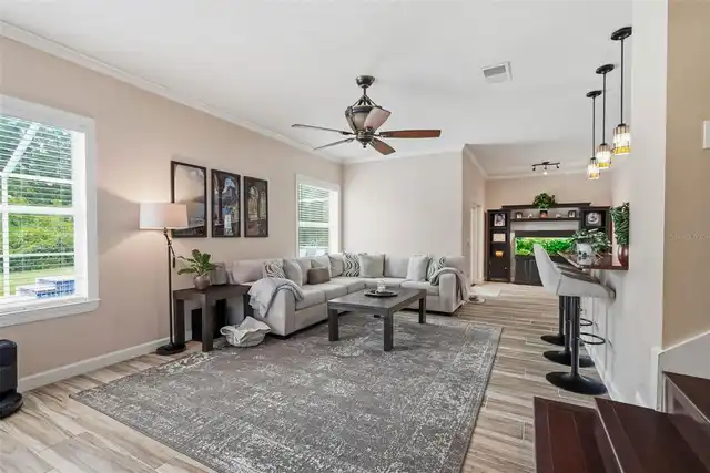 Listing Photo 7