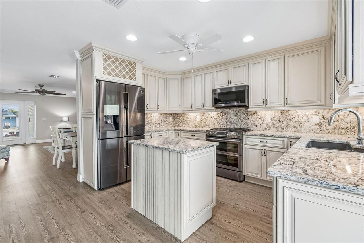 Listing Photo 18