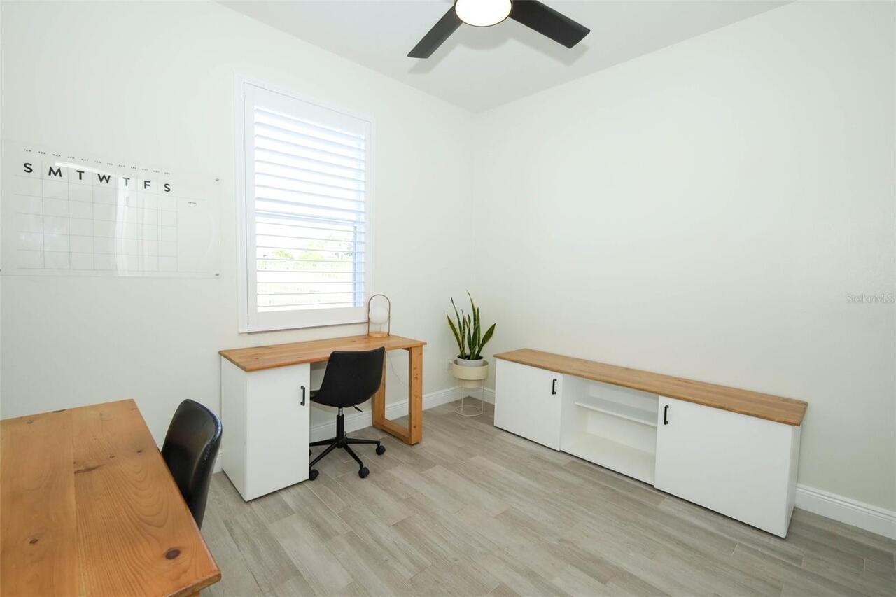 Listing Photo 18