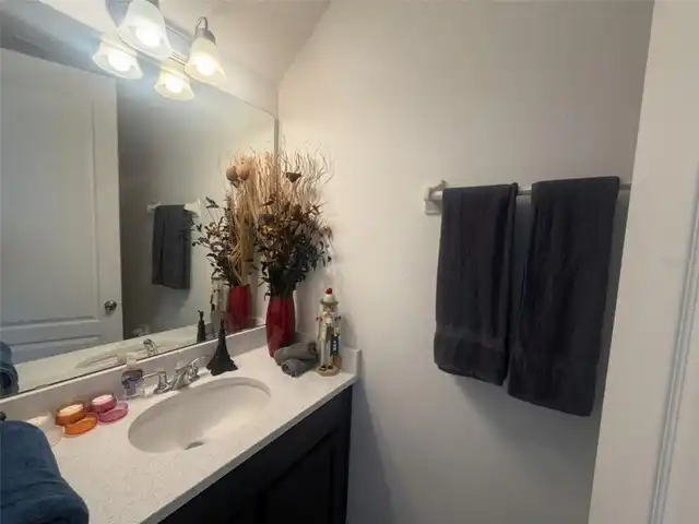 Listing Photo 17