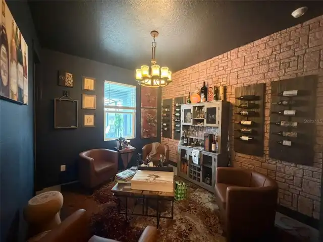 Listing Photo 22