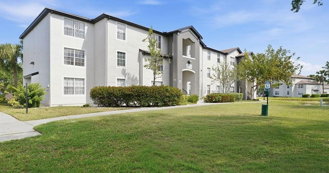 Listing Photo 8