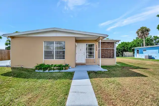 Listing Photo 8