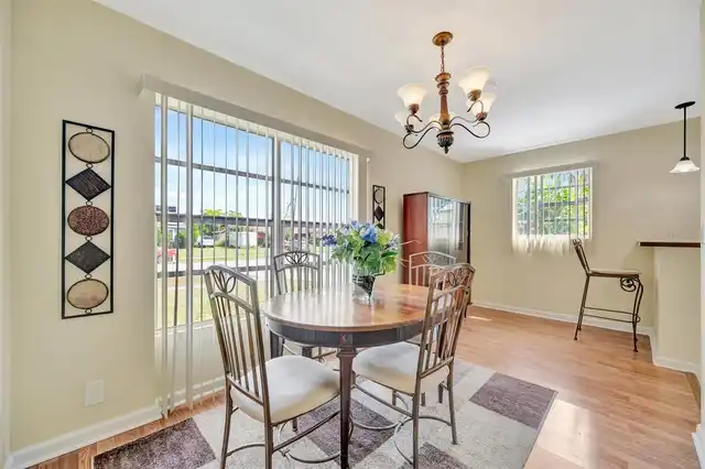 Listing Photo 21