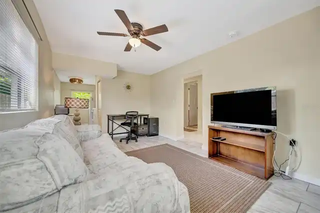 Listing Photo 38