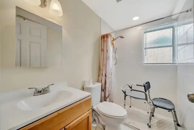 Listing Photo 45
