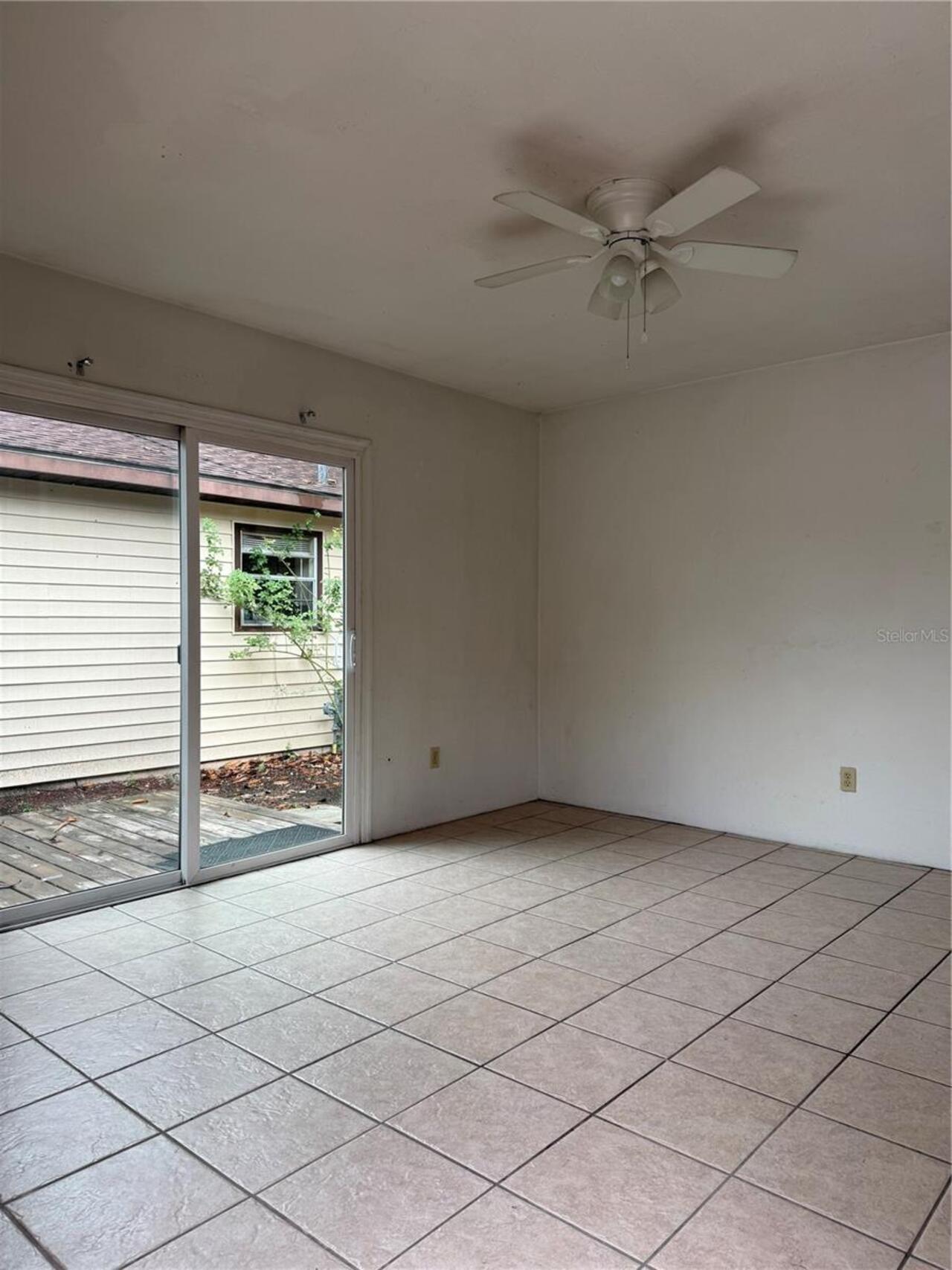 Listing Photo 8