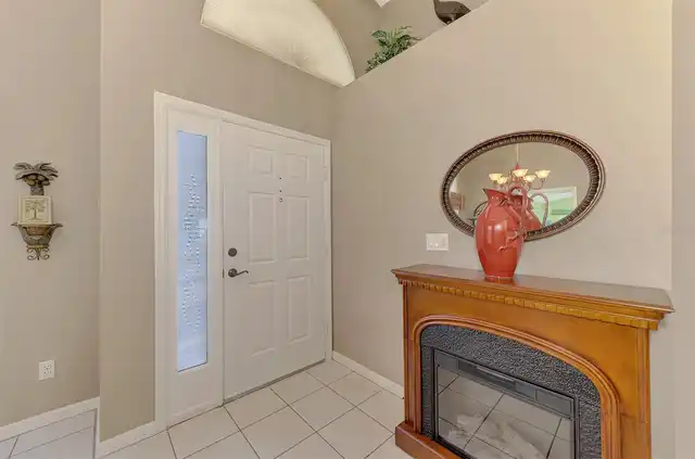 Listing Photo 12