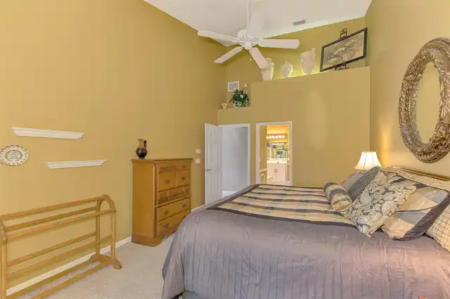Listing Photo 43