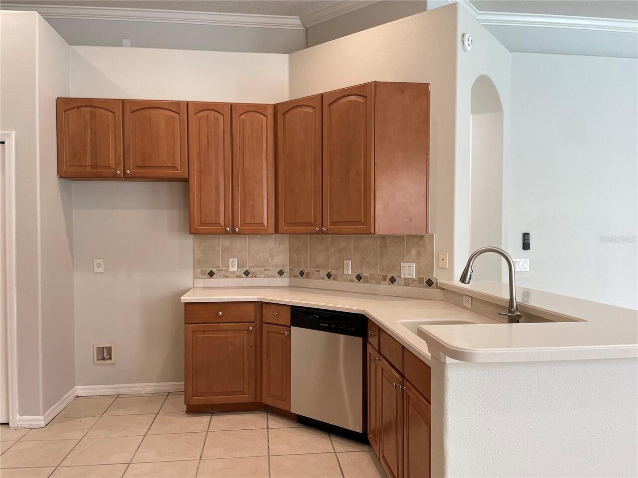 Listing Photo 9